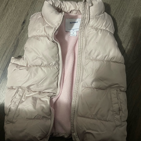 Toddler girl light pink vest - Picture 2 of 4